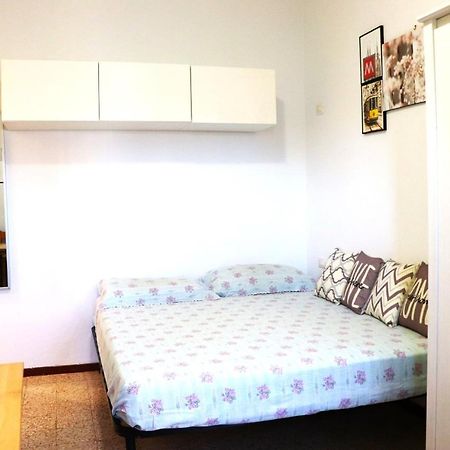 * La Casa Di Arti * 25 Min Dal Duomo Apartment Milan Bagian luar foto